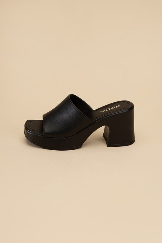 TYPO SLIDE MULES